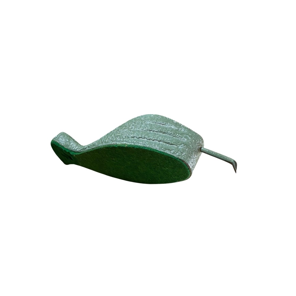K+M Whale Figurine Unisex OS Green Good Vintage Cast Metal Nautical Decor - Picture 4 of 7